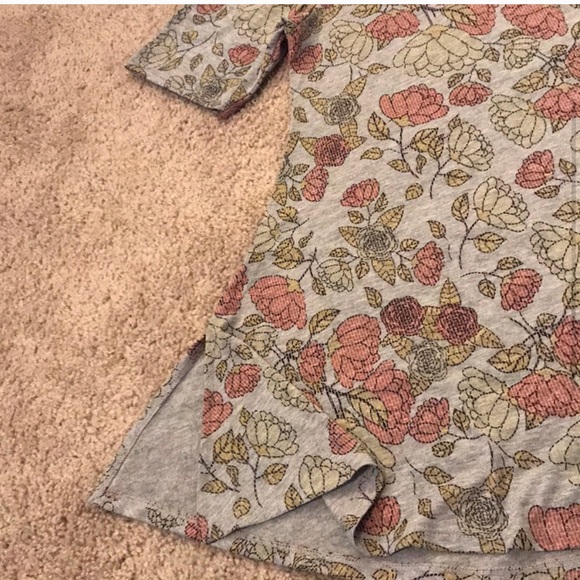 LuLaRoe Perfect T Gray Floral Rose Tee - Picture 6 of 8